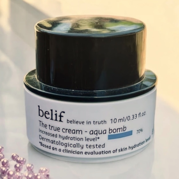 MINI SIZE belif The True Cream - Aqua Bomb Hydrating Moisturizer - 10 ml - Picture 2 of 4